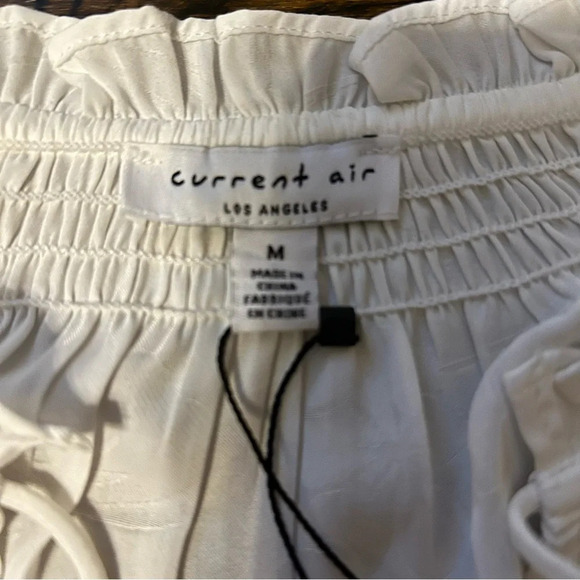 NWT Current Air Womens M‎ Hannah Floral Jacquard Short Sleeve Split Neck Top - Picture 3 of 9